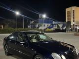 Mercedes-Benz E 550 2008 года за 9 000 000 тг. в Актобе – фото 2