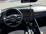 Hyundai Elantra 2021 года за 8 700 000 тг. в Атырау