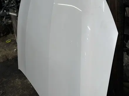 Капот на Kia за 10 000 тг. в Караганда
