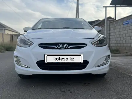 Hyundai Accent 2014 года за 5 400 000 тг. в Шымкент – фото 2