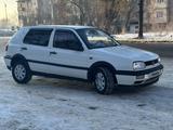 Volkswagen Golf 1993 года за 1 500 000 тг. в Алматы – фото 2