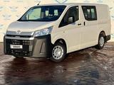 Toyota Hiace 2023 года за 23 700 000 тг. в Алматы