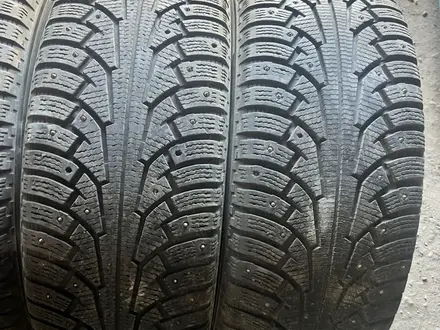 275-55-20 Nokian hakkaprlitta зима шипы 4 штуки за 155 000 тг. в Алматы – фото 4