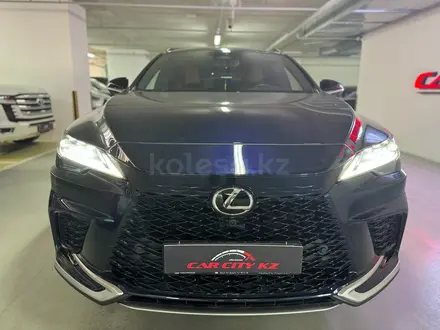 Lexus RX 350 2023 года за 42 500 000 тг. в Астана – фото 2