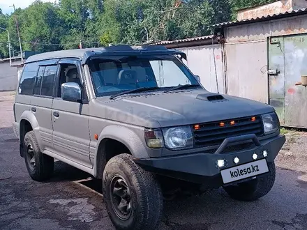 Mitsubishi Pajero 1996 года за 2 800 000 тг. в Алматы – фото 3