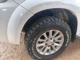 Toyota Hilux 2014 года за 10 800 000 тг. в Кульсары – фото 3
