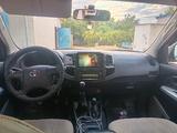 Toyota Hilux 2014 года за 10 800 000 тг. в Кульсары – фото 4