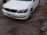 Toyota Vista 1998 годаfor2 400 000 тг. в Караганда