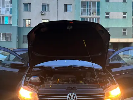 Volkswagen Polo 2014 года за 3 800 000 тг. в Астана – фото 2