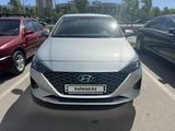 Hyundai Accent 2020 года за 9 600 000 тг. в Астана – фото 2