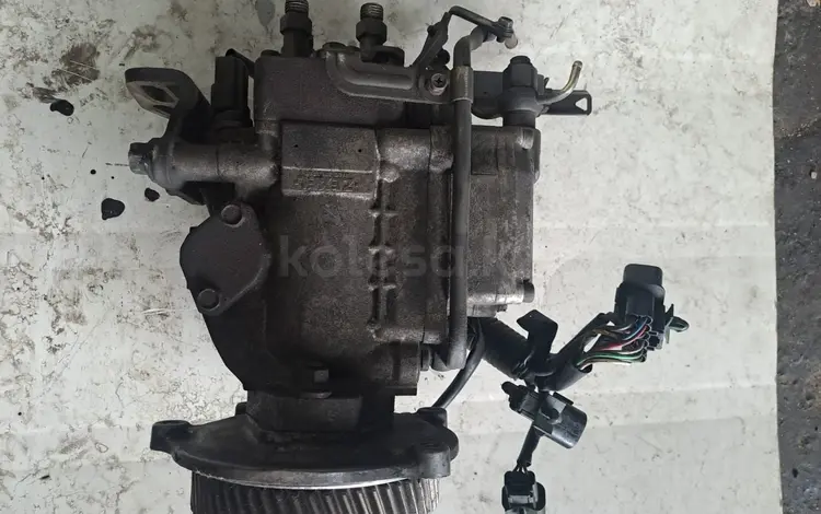 Топливный электронный насос 4М40 за 170 000 тг. в Алматы