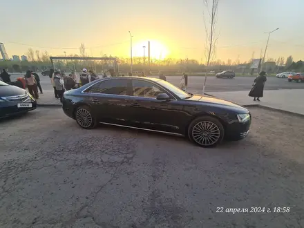 Audi A8 2012 года за 16 000 000 тг. в Астана