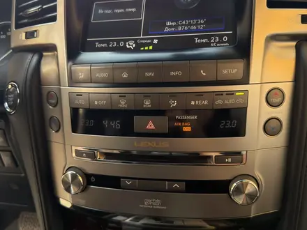 Lexus LX 570 2012 года за 23 490 000 тг. в Алматы – фото 33