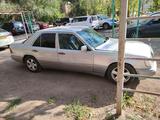 Mercedes-Benz E 260 1990 годаүшін1 100 000 тг. в Темиртау – фото 4