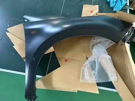 Крыло Subaru Forester за 1 000 тг. в Астана
