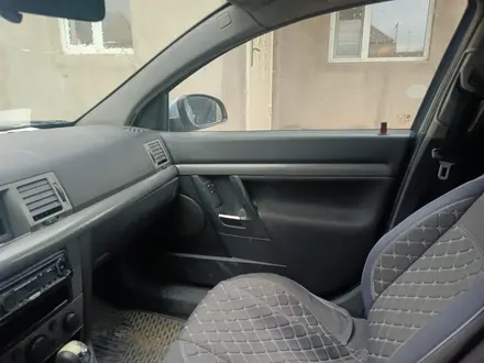 Opel Vectra 2004 года за 1 800 000 тг. в Шымкент – фото 6