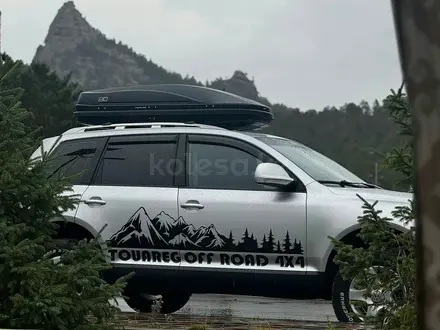 Volkswagen Touareg 2008 года за 8 000 000 тг. в Астана – фото 4