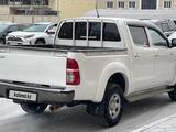 Toyota Hilux 2014 годаfor8 000 000 тг. в Актау – фото 2