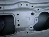 Крышка багажника TLC200 за 60 000 тг. в Шымкент – фото 3
