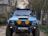 Полностью диодные габариты на Nissan Patrol y61 (до рест.) чёрные за 25 000 тг. в Алматы – фото 4
