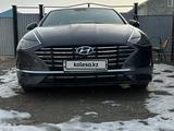 Hyundai Sonata 2023 года за 15 500 000 тг. в Атырау – фото 2