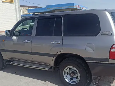 Toyota Land Cruiser 2004 года за 7 000 000 тг. в Актау – фото 2