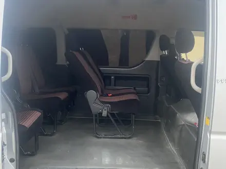 Toyota Hiace 2012 года за 11 000 000 тг. в Актау – фото 3