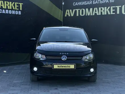 Volkswagen Polo 2014 года за 4 590 000 тг. в Актобе – фото 2