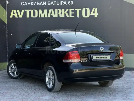 Volkswagen Polo 2014 года за 4 590 000 тг. в Актобе – фото 4