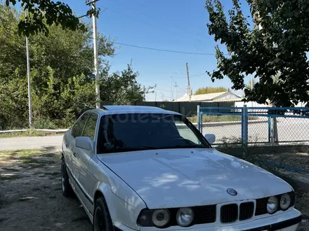 BMW 525 1991 года за 1 500 000 тг. в Туркестан – фото 2