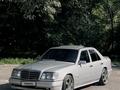 Mercedes-Benz E 320 1995 годаүшін3 300 000 тг. в Алматы
