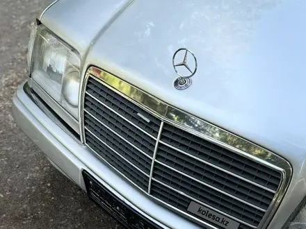 Mercedes-Benz E 320 1995 года за 3 300 000 тг. в Алматы – фото 10