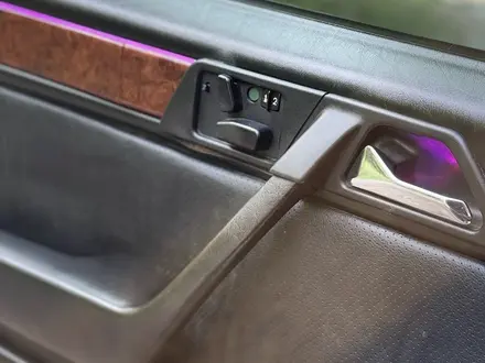 Mercedes-Benz E 320 1995 года за 3 300 000 тг. в Алматы – фото 18