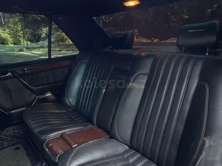 Mercedes-Benz E 320 1995 года за 3 300 000 тг. в Алматы – фото 22