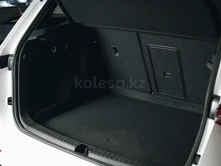 Skoda Karoq Sportline AWD 2026 года за 19 890 000 тг. в Алматы – фото 6