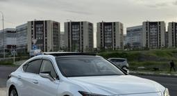 Lexus ES 350 2020 года за 26 000 000 тг. в Шымкент