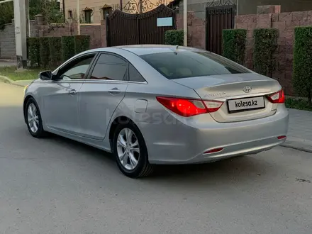 Hyundai Sonata 2010 года за 5 200 000 тг. в Алматы – фото 4
