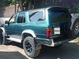 Toyota Hilux Surf 1995 годаүшін2 600 000 тг. в Алматы