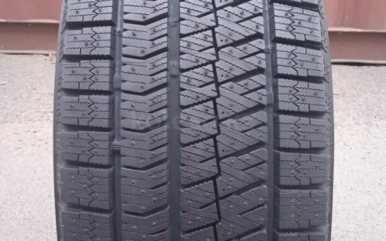 Bridgestone 195/55 R15 85S Blizzak Ice за 20 000 тг. в Алматы