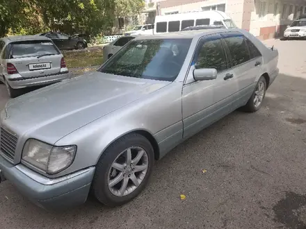 Mercedes-Benz S 350 1995 года за 3 000 000 тг. в Астана – фото 2