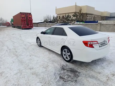 Toyota Camry 2013 года за 9 500 000 тг. в Алматы – фото 13