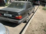 Mercedes-Benz E 230 1991 годаfor1 000 000 тг. в Караганда – фото 4