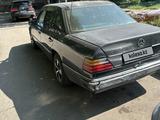 Mercedes-Benz E 230 1991 годаfor1 000 000 тг. в Караганда – фото 5