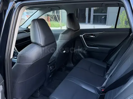 Toyota RAV4 2025 года за 20 500 000 тг. в Астана – фото 7