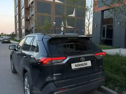 Toyota RAV4 2025 года за 20 500 000 тг. в Астана – фото 4