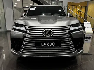 Lexus LX 600 Luxury 7S