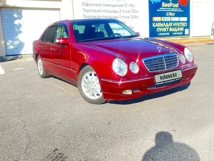 Mercedes-Benz E 240 2000 года за 4 000 000 тг. в Павлодар – фото 6