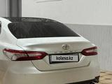 Toyota Camry 2020 года за 15 000 000 тг. в Алматы