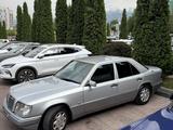 Mercedes-Benz E 280 1994 годаүшін3 700 000 тг. в Алматы – фото 2