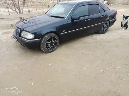 Mercedes-Benz C 280 1996 года за 2 800 000 тг. в Актау – фото 4